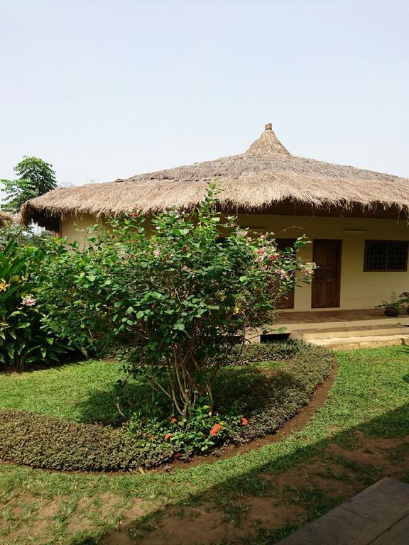 Eden Lodge Kribi Luaran gambar