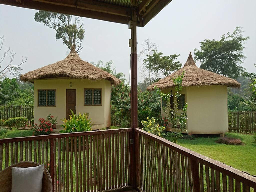 Eden Lodge Kribi Luaran gambar